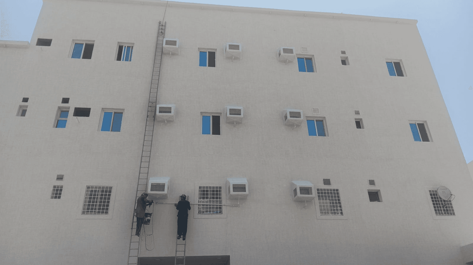 غطاء مكيف فيبر جلاس