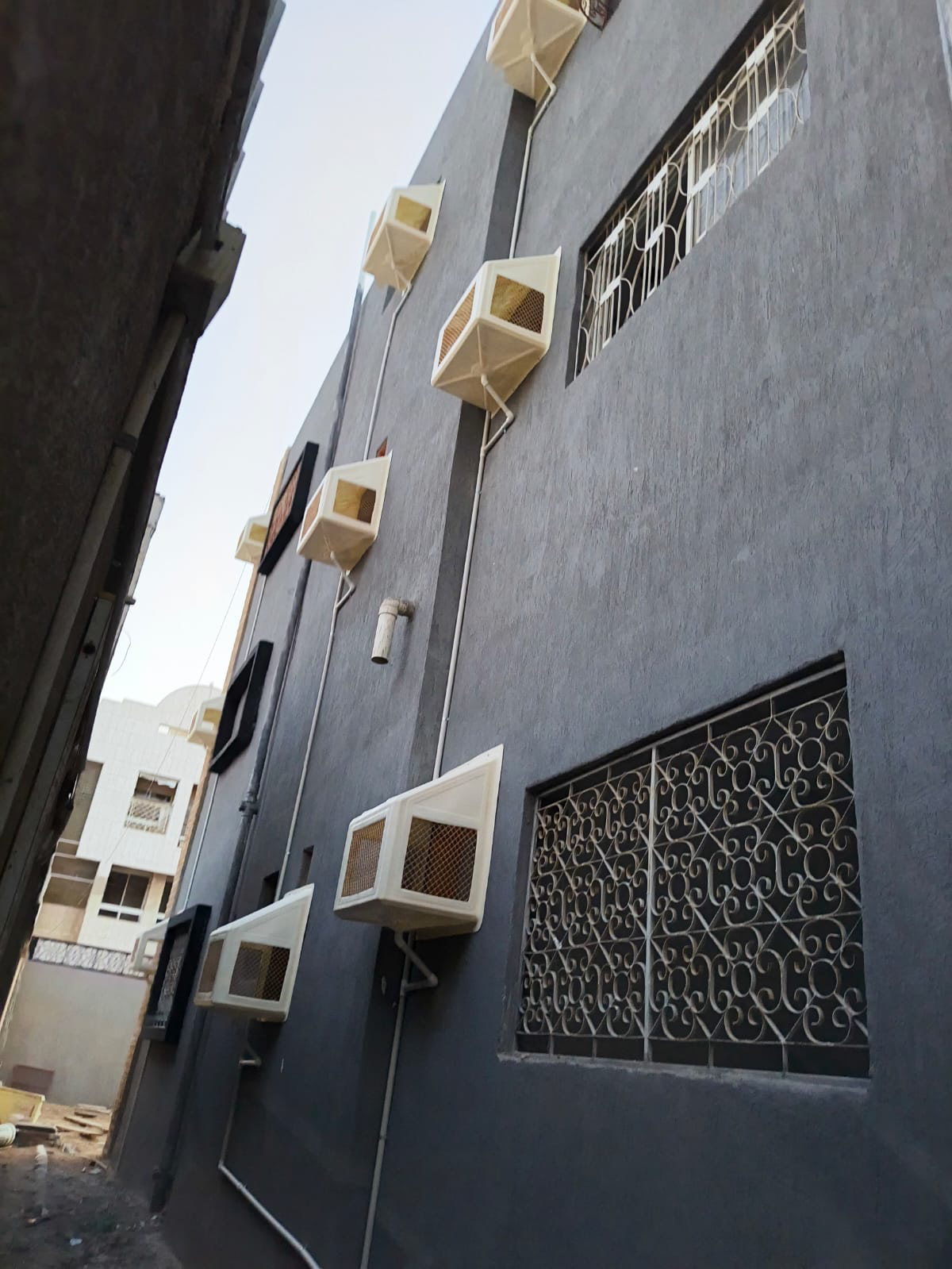 تركيب احترافي على عمارة